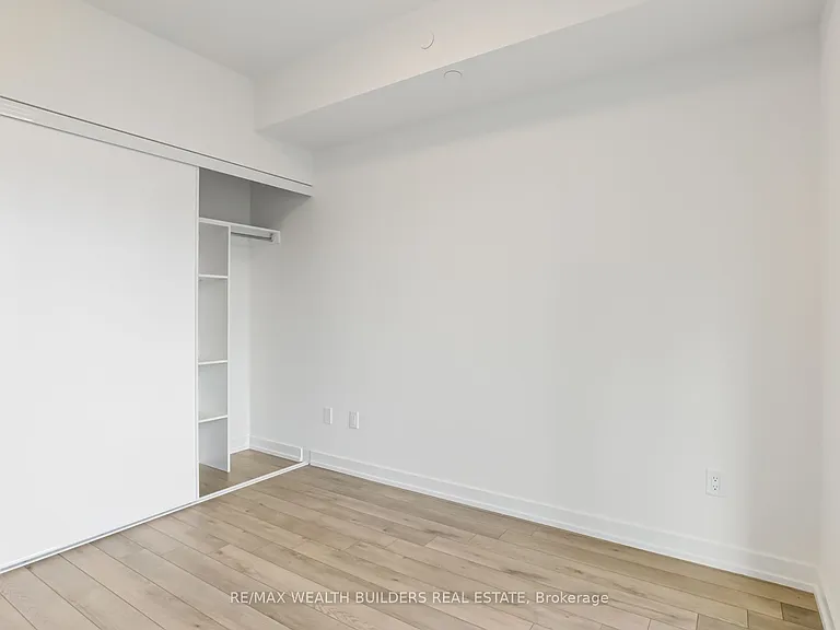 89 Church St #1208 — Photo 13