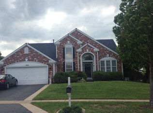 1426 Tanglewood Dr, Crystal Lake, IL 60014