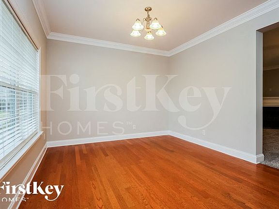 4th image of 431 Black Horse Rd