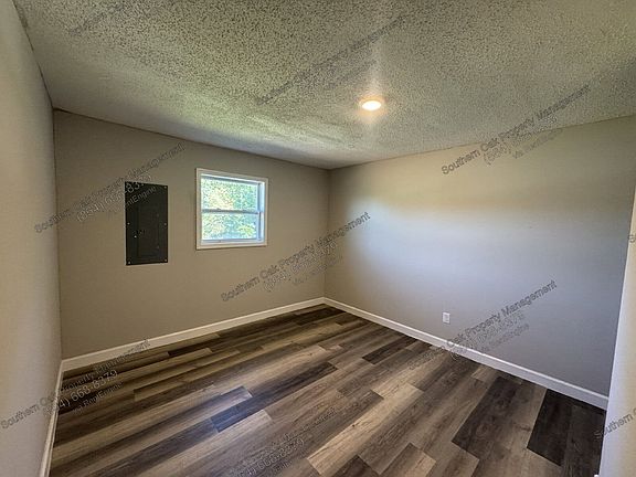4th image of 118 Harrys Dr