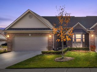 20918 Belclare Dr, Macomb, MI 48044