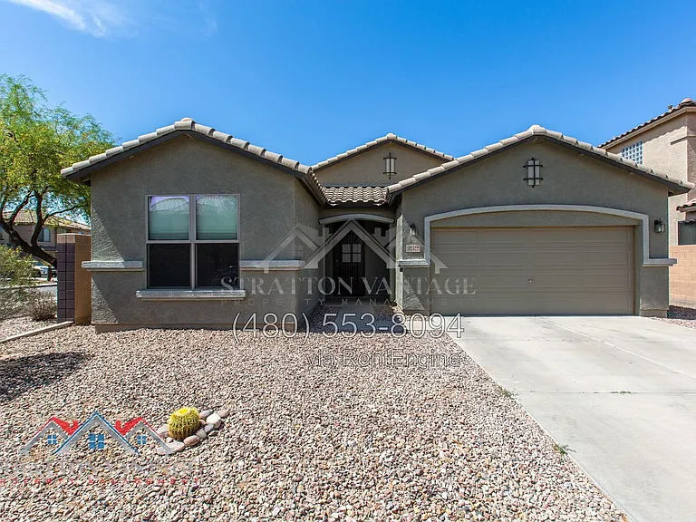 42322 W Lunar St — Photo 3