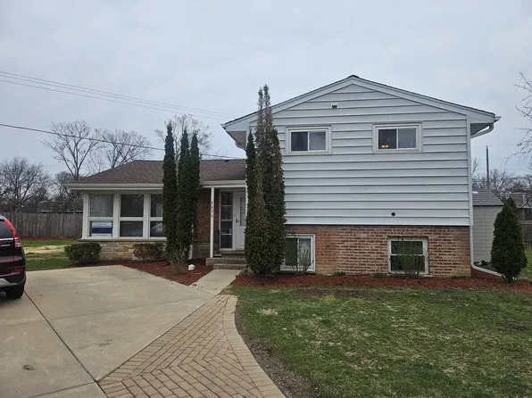 3036 Barclay Ln, Wilmette, IL 60091