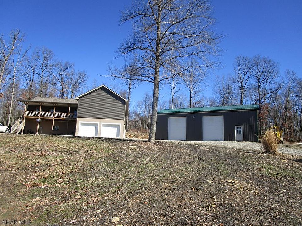 1st image of 776 Railroad Ave