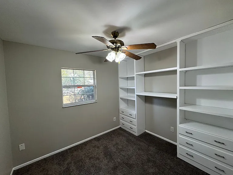 950 W French Ave — Photo 9