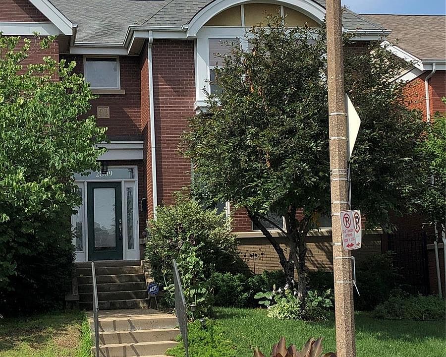 1st image of 2809 Russell Blvd