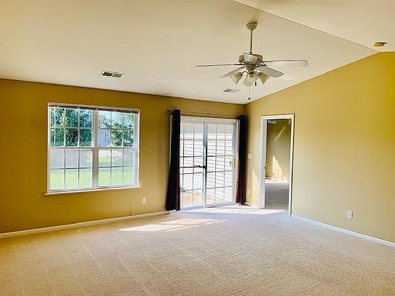 4th image of 8414 Pierce Pl