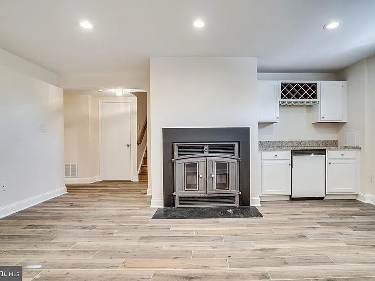 6505 Gretna Green Way — Photo 30