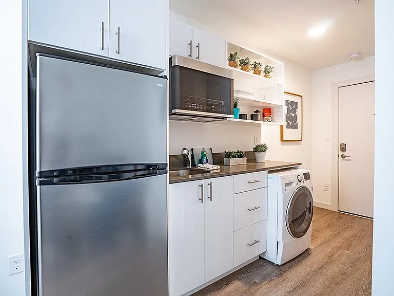 Studio kitchen, WD