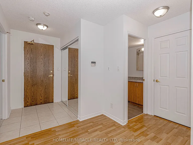 4850 Glen Erin Dr #1403 — Photo 5