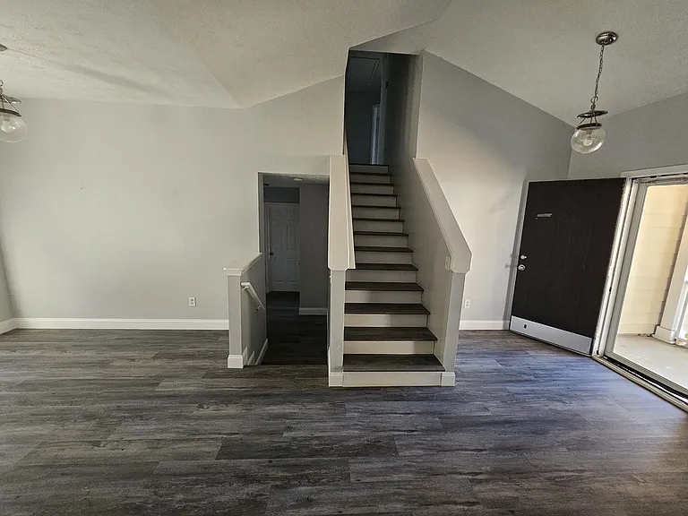 4862 Lake Park Ln — Photo 11