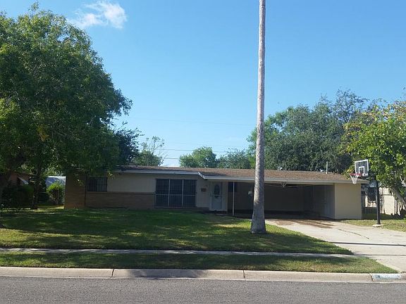 2nd image of 2020 Martha St