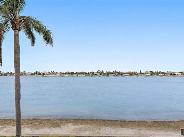 6085 Bahia Del Mar Cir APT 272, Saint Petersburg, FL 33715