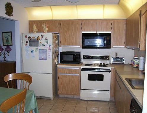 4th image of 3321 Justin Cir