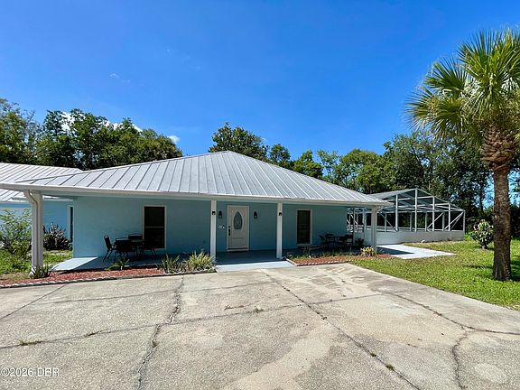 3rd image of 947 McDonald Rd