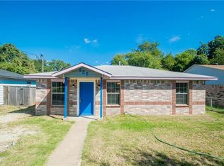 625 Park Ln, Denton, TX 76205