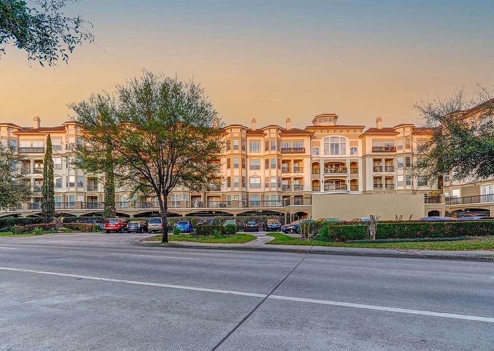 1st image of 7575 Kirby Dr APT 2311