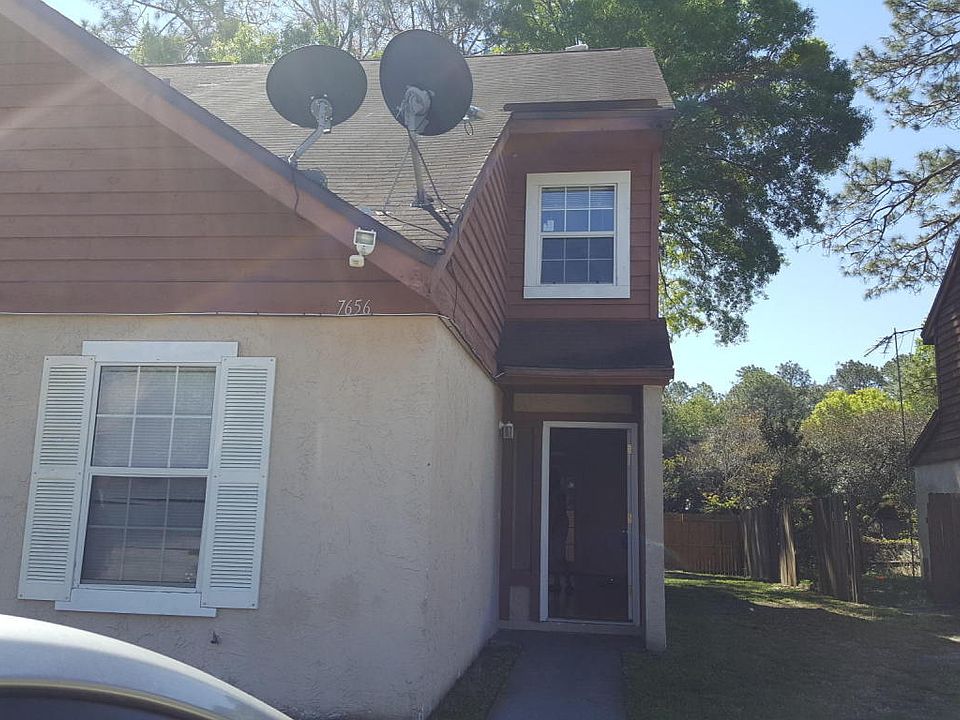 1st image of 7656 Melissa Ct N