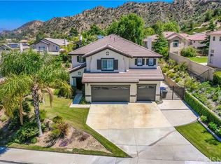 30478 Vineyard Ln, Castaic, CA 91384