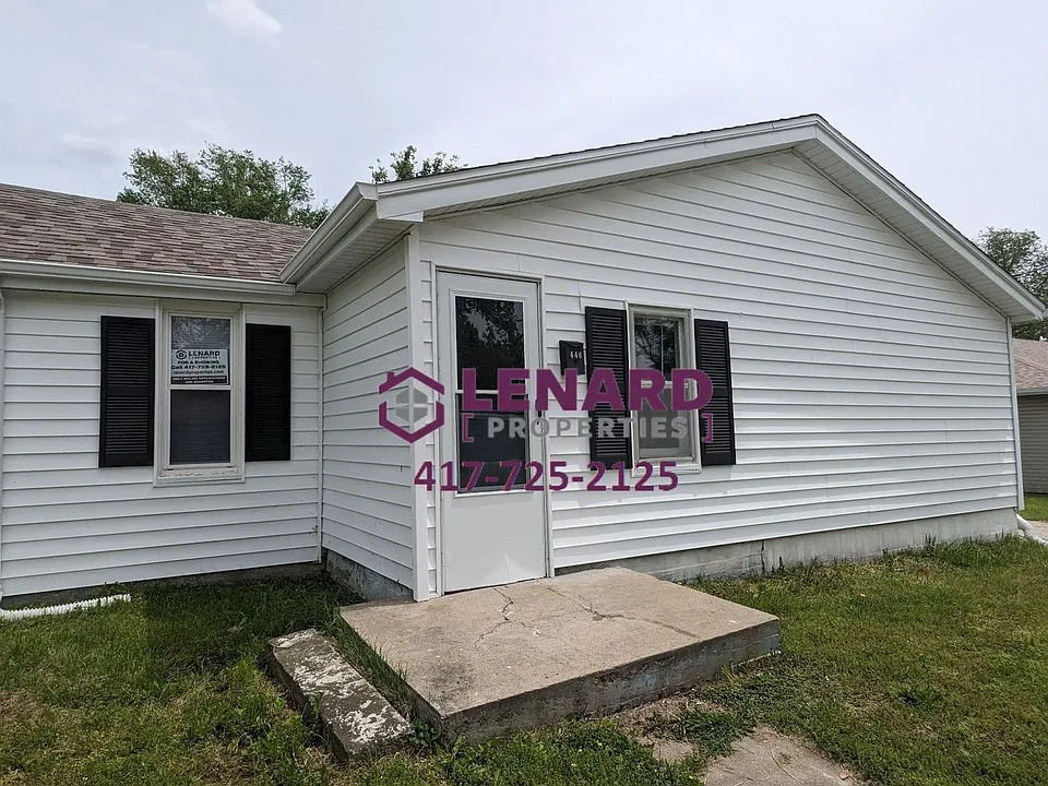446 N Claud Ave