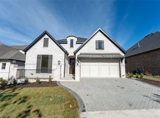 1184 E Adelaide Ln, Fayetteville, AR 72703