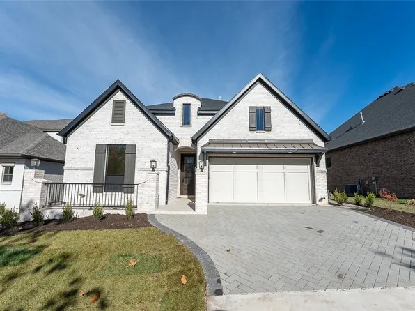 1184 E Adelaide Ln, Fayetteville, AR 72703