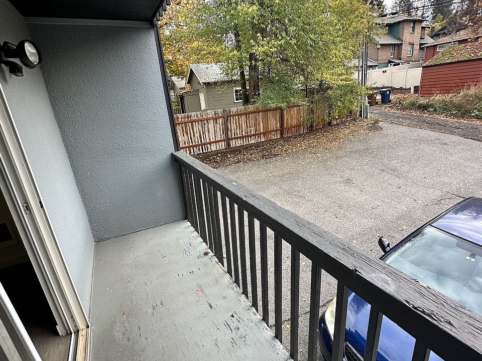 1st image of 1119 W 11th Ave
