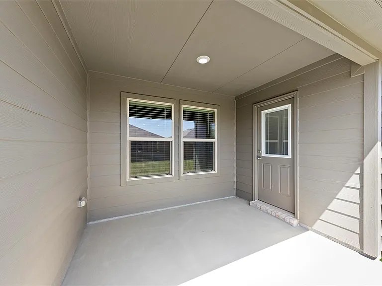 317 Bent Oak Dr — Photo 16