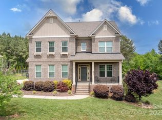 6361 Willow Farm Dr, Denver, NC 28037