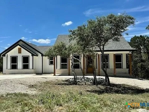 1435 Redwood Rd, Fischer, TX 78623