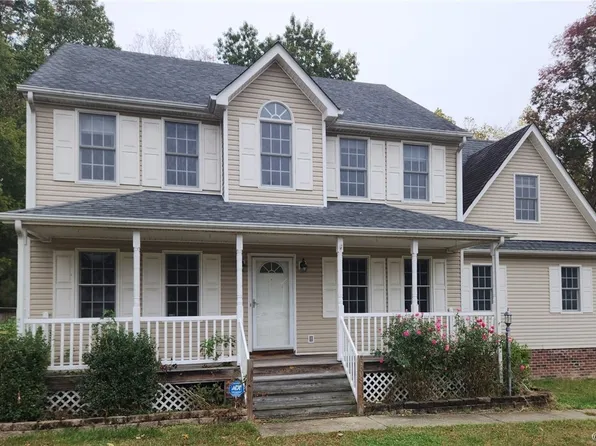 5508 Silver Fox Cir, Prince George, VA 23875