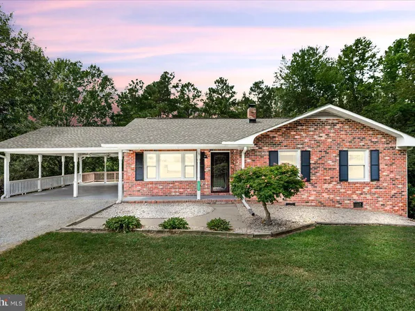 14433 Devils Three Jump Rd, Milford, VA 22514