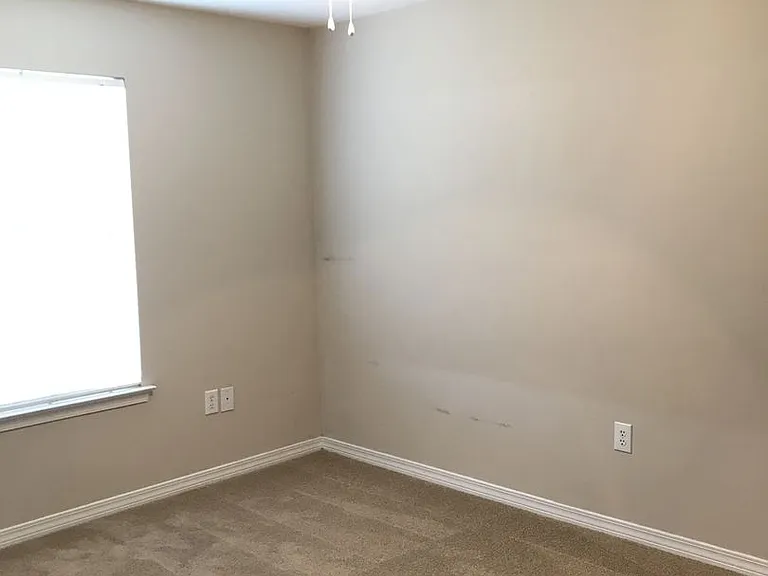 25855 Argonne Dr — Photo 11