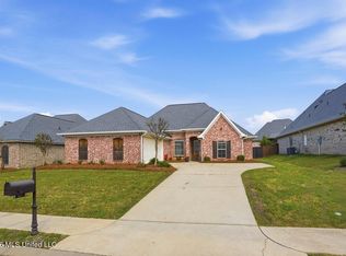 607 Gloucester Way, Flowood, MS 39232