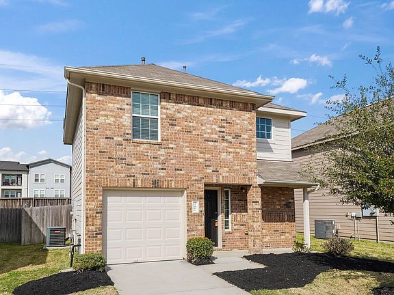 3rd image of 17006 Hailey Harbor Dr