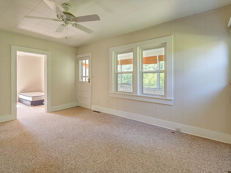31 Kirstein Rd — Photo 6