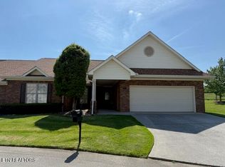 1016 Belfair Ln, Maryville, TN 37804