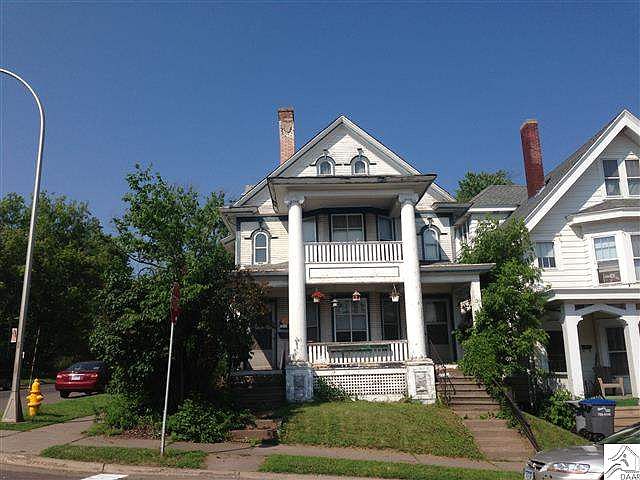 1st image of 330-332 N 12th Ave E