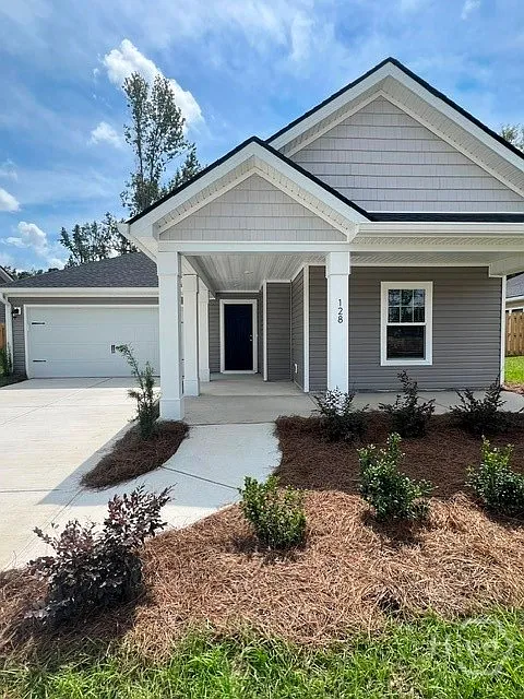 128 Lakeview Pines Way