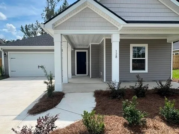 128 Lakeview Pines Way, Statesboro, GA 30461