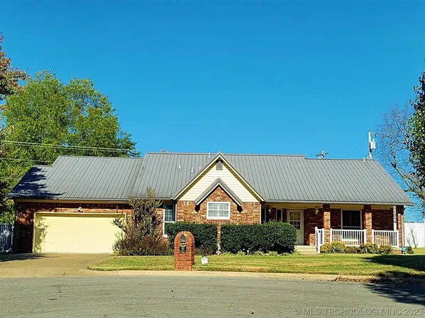 510 Covington Pl, Tahlequah, OK 74464