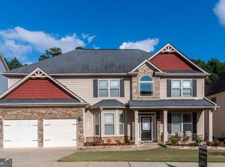 110 Lindsey Ter, Fayetteville, GA 30214