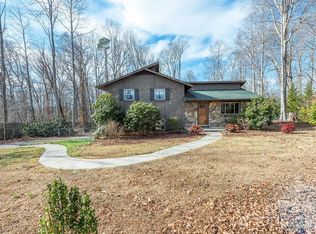 287 Liberty Rd, Candler, NC 28715