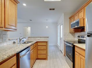 409 Lantana Ter, Waxahachie, TX 75165
