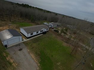 141 Tanglewood Dr, Gilmer, TX 75645