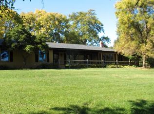 25360 Hill Rd, Minooka, IL 60447