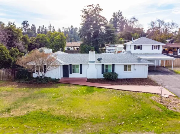 5856 E Park Circle Dr, Fresno, CA 93727
