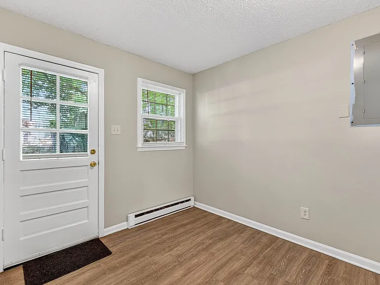 4725 Pennoak Rd — Photo 23