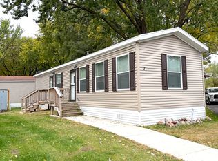 16962 Kenrick Ave TRAILER 7, Lakeville, MN 55044