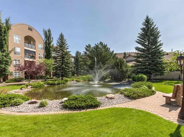 8956 156th St NW #203, Edmonton, AB T5R 5Z6